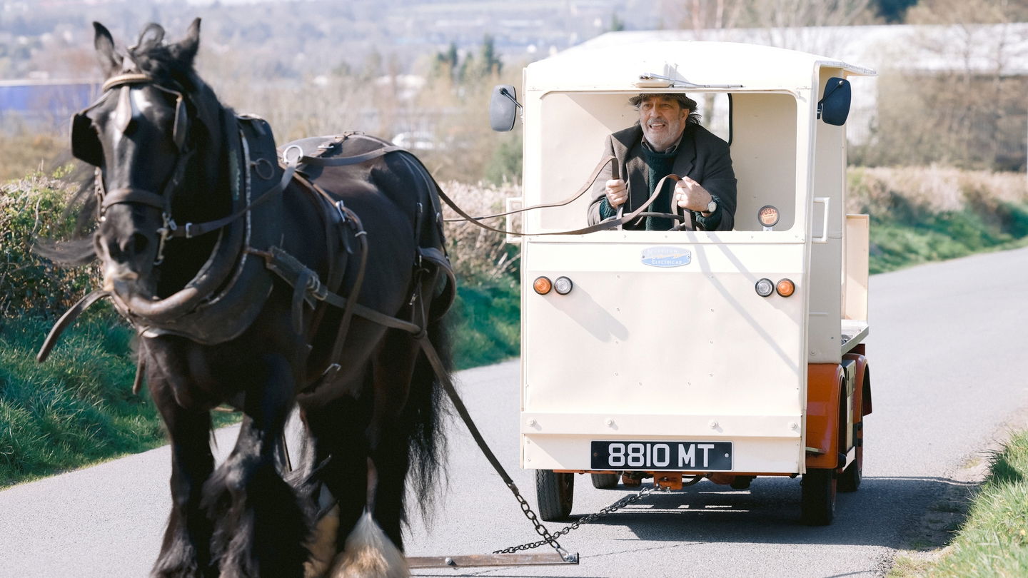 Trailer: The Three Urns